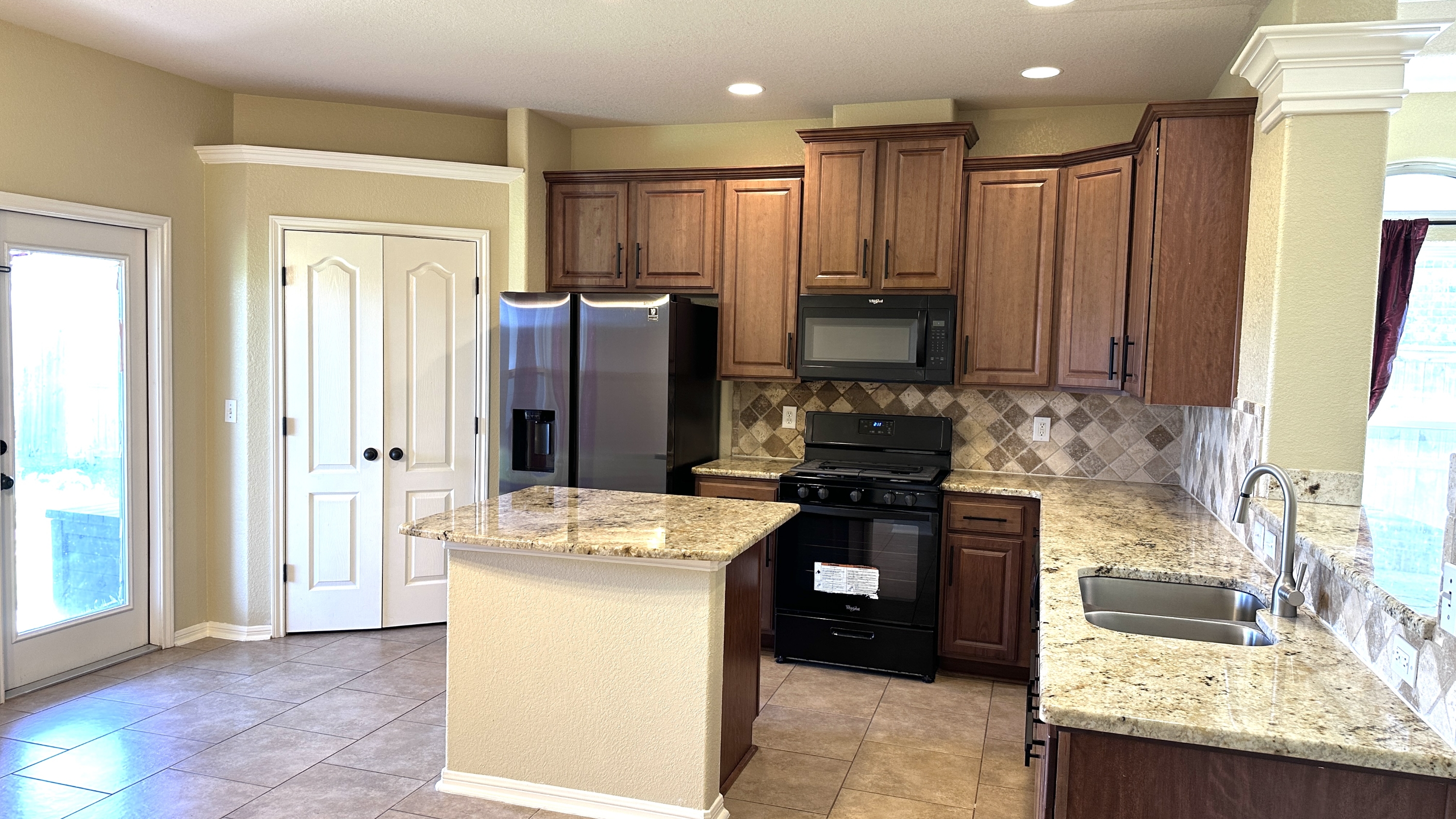 Property thumbnail image